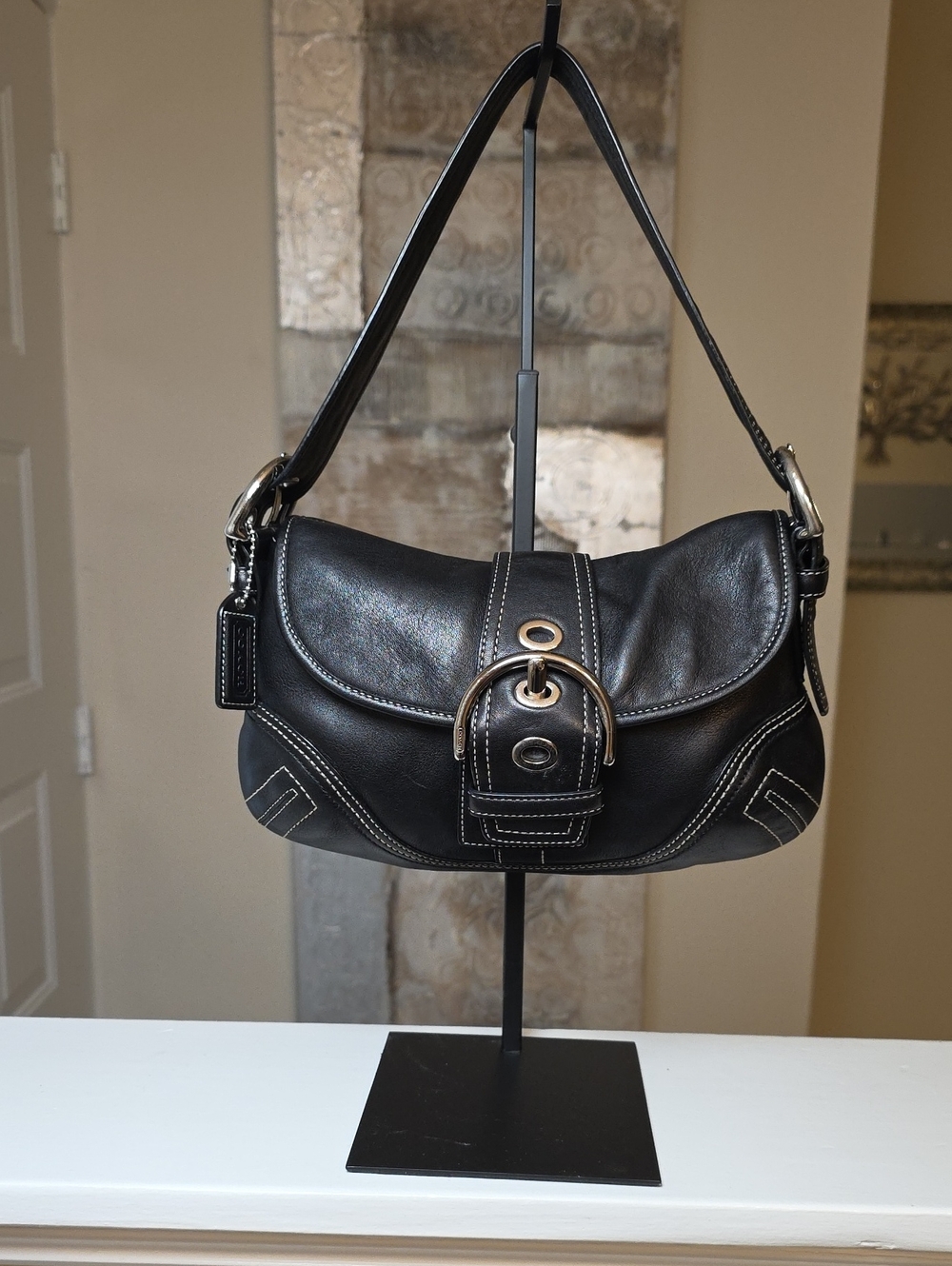 COACH Vintage F10188 Black Smooth Leather White Contrast Stitching Mini Soho EUC